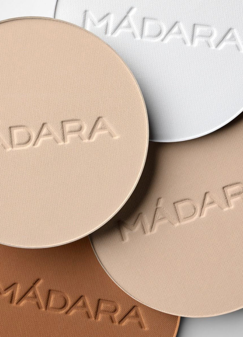 Mádara Air Equal Puder Transparent